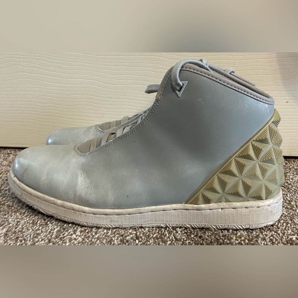 Nike Air Jordan Instigator Basketball Shoes Men Size 11.5 Wolf Gray Rare - Read